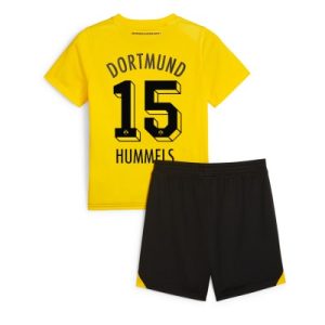 Kinder Heimtrikot Borussia Dortmund 2023-24 Kurzarm + Kurze Hosen Mats Hummels 15
